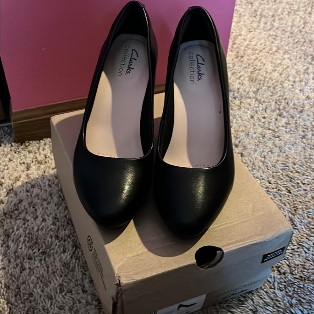 Brand new in box Clarks Black Heel Elegant Design                    Size 6 Wide